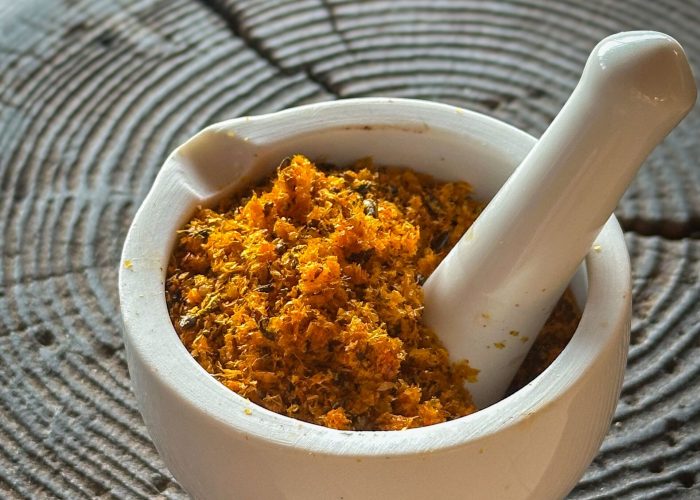 Coarsely ground sea buckthorn meal. Made from dried skins and seeds after juicing. Rich in fiber, color, and natural oils.